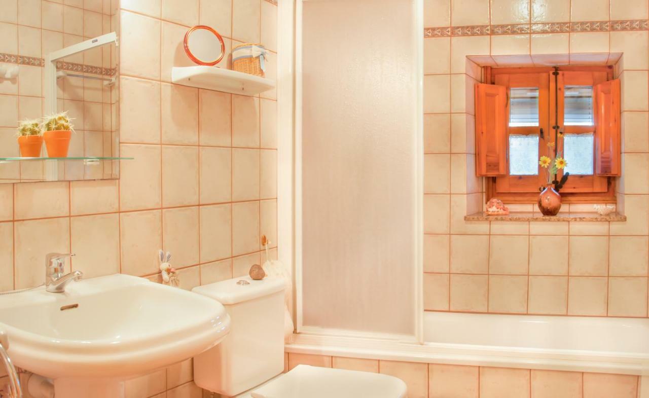 Cal Xaiet Guest House Llampaies Luaran gambar